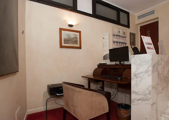 Western Piccadilly 4*