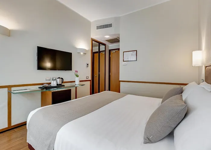 Hotel Western Piccadilly 4*