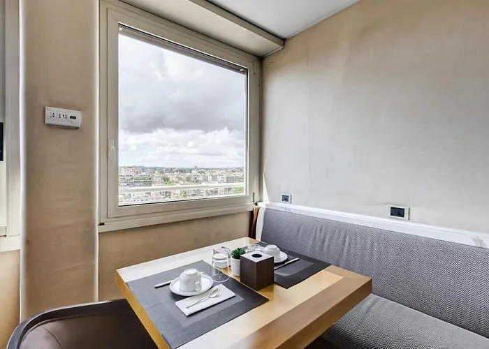 Western Piccadilly 4*