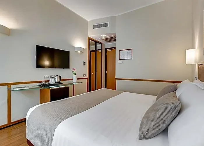 Hotel Western Piccadilly 4*