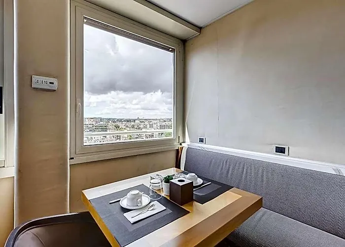 Western Piccadilly Hotel