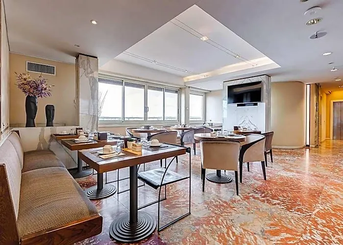 Hotel Western Piccadilly 4*