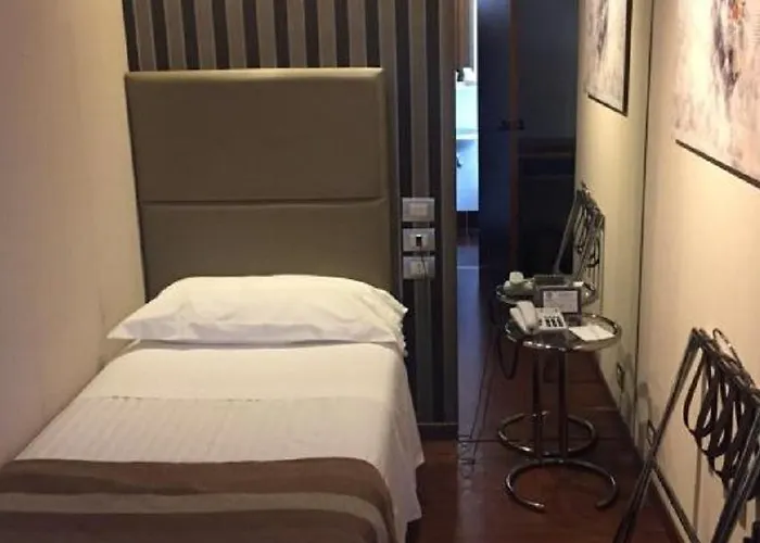 Hotel Western Piccadilly 4*